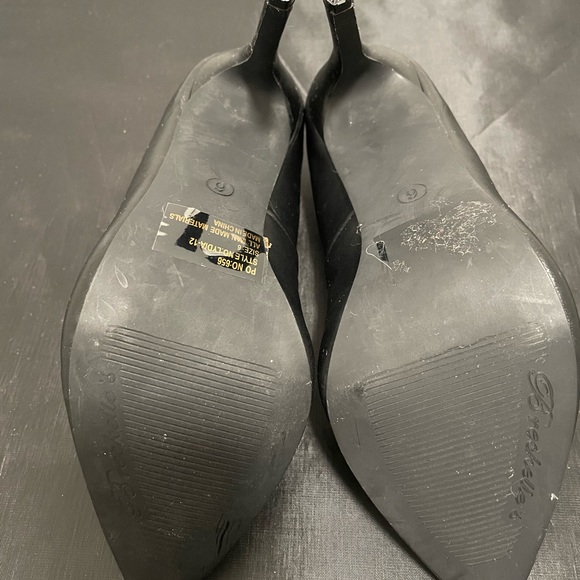Ladies high heels pointed shoes size 6 heel size 3 inches long - Picture 4 of 6